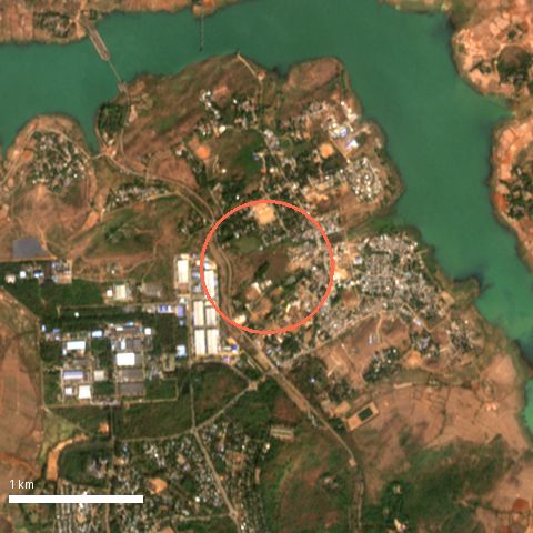 Sentinel-2 image, 4 by 4 km, around Chaugaon; ring shows 500 m radius