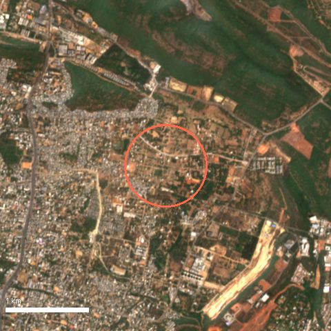Sentinel-2 image, 4 by 4 km, around Bottavanipalem; ring shows 500 m radius